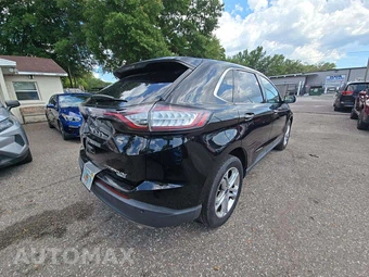 2017 Ford Edge Titanium – miniatura 3