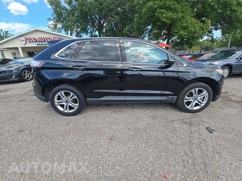 2017 Ford Edge Titanium – miniatura 4