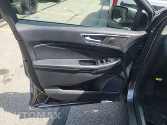 2017 Ford Edge Titanium – miniatura 9