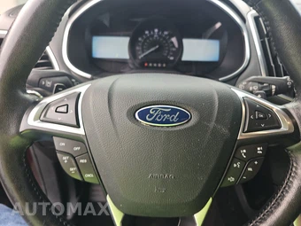 2017 Ford Edge Titanium – miniatura 10