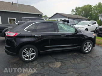 2017 Ford Edge Titanium – miniatura 4