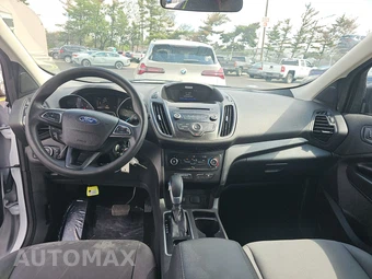 2017 Ford Escape S - miniatura 11