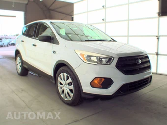 2017 Ford Escape S - miniatura 3