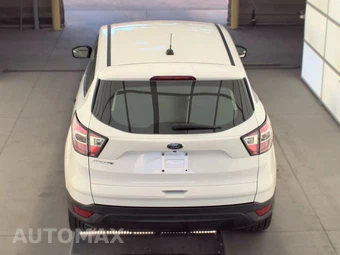 2017 Ford Escape S - miniatura 5
