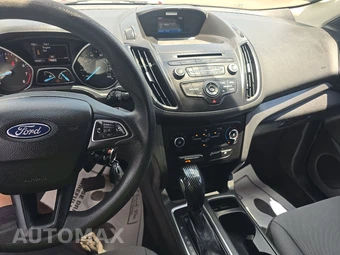 2017 Ford Escape S - miniatura 11