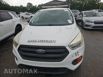 2017 Ford Escape S – miniatura 2