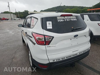 2017 Ford Escape S – miniatura 6