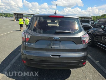 2017 Ford Escape S - miniatura 5