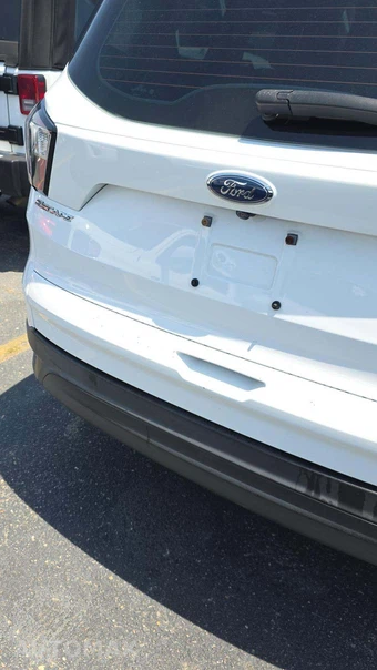 2017 Ford Escape S – miniatura 20