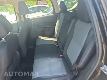 2017 Ford Escape SE – miniatura 16