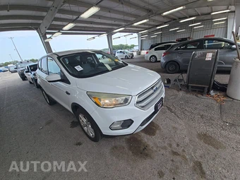 2017 Ford Escape SE - miniatura 3