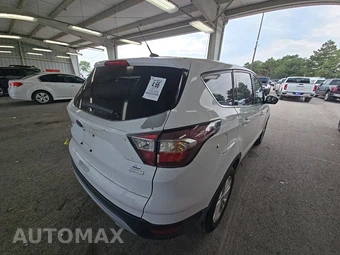 2017 Ford Escape SE - miniatura 4