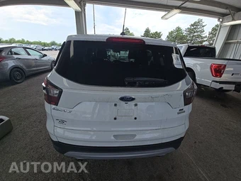 2017 Ford Escape SE - miniatura 5