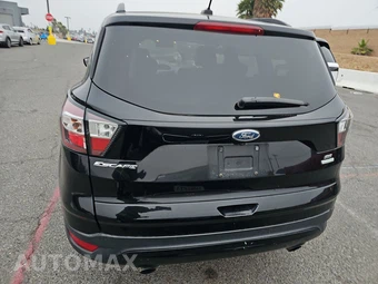 2017 Ford Escape SE – miniatura 5