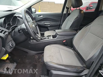 2017 Ford Escape SE – miniatura 7