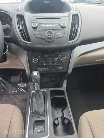 2017 Ford Escape SE – miniatura 11