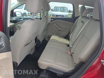 2017 Ford Escape SE – miniatura 13