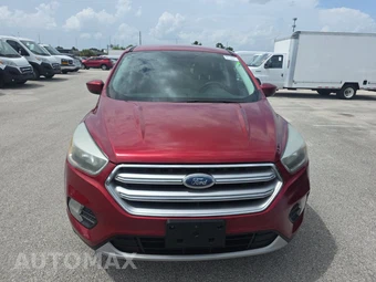 2017 Ford Escape SE – miniatura 2