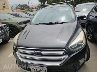 2017 Ford Escape SE – miniatura 2