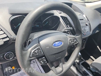 2017 Ford Escape SE - miniatura 10