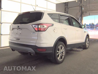 2017 Ford Escape SE - miniatura 4