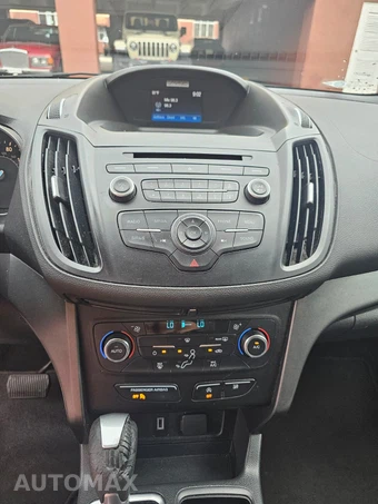 2017 Ford Escape SE - miniatura 7