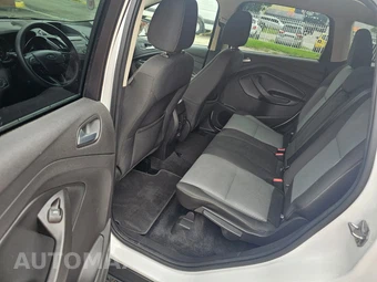 2017 Ford Escape SE - miniatura 8