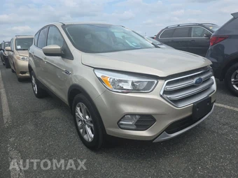 2017 Ford Escape SE - miniatura 3