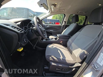 2017 Ford Escape SE - miniatura 7