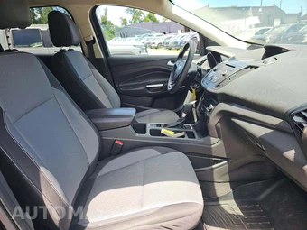 2017 Ford Escape SE – miniatura 18
