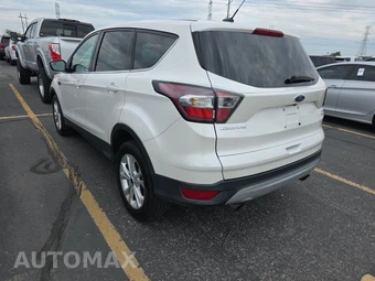 2017 Ford Escape SE – miniatura 6