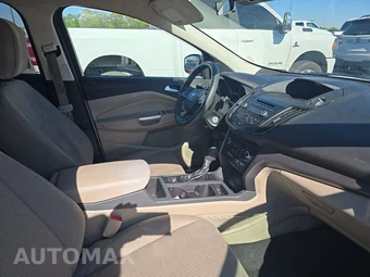 2017 Ford Escape SE – miniatura 8
