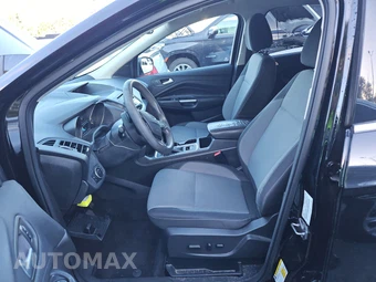 2017 Ford Escape SE – miniatura 7