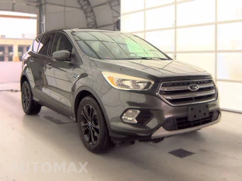 2017 Ford Escape SE – miniatura 3