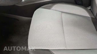 2017 Ford Escape SE – miniatura 32