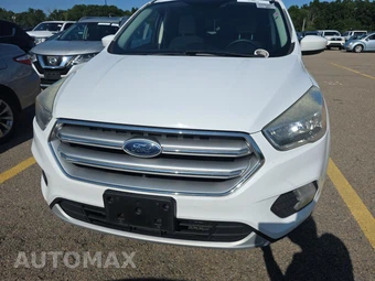 2017 Ford Escape SE – miniatura 2