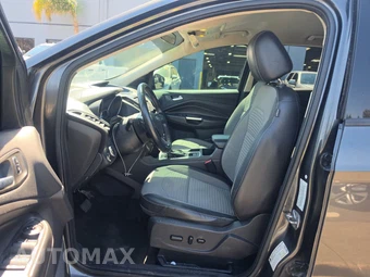2017 Ford Escape SE - miniatura 7