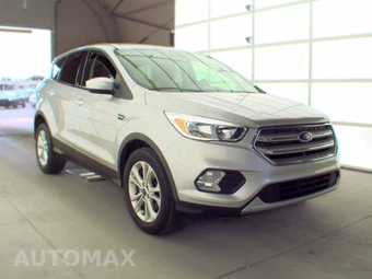 2017 Ford Escape SE – miniatura 3