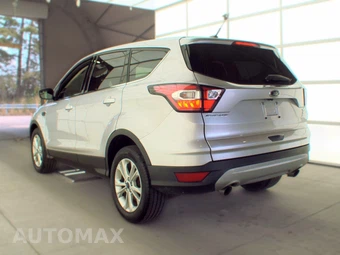 2017 Ford Escape SE – miniatura 6
