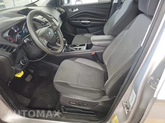 2017 Ford Escape SE – miniatura 7