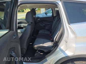 2017 Ford Escape SE – miniatura 10