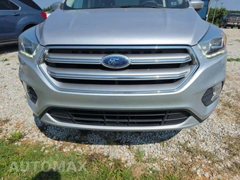 2017 Ford Escape SE – miniatura 18
