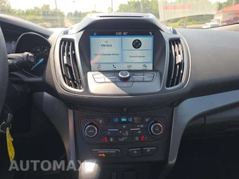 2017 Ford Escape SE – miniatura 7