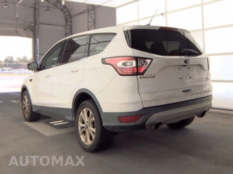 2017 Ford Escape SE - miniatura 4