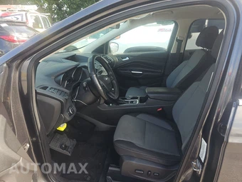 2017 Ford Escape SE - miniatura 7