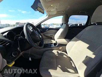 2017 Ford Escape SE - miniatura 7