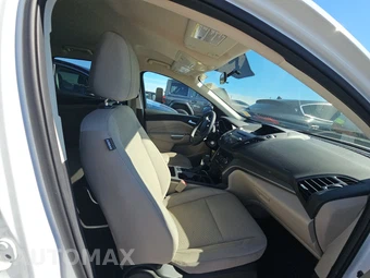 2017 Ford Escape SE - miniatura 8