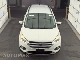 2017 Ford Escape SE – miniatura 2