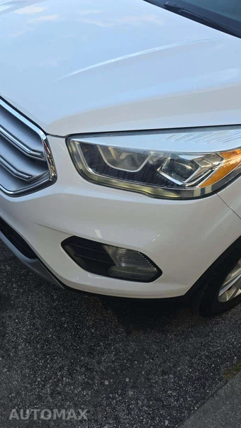 2017 Ford Escape SE – miniatura 21