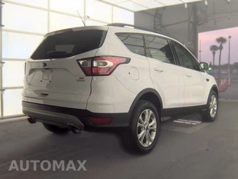 2017 Ford Escape SE – miniatura 4